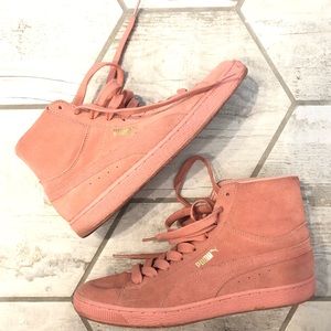 Pink Suede CLYDE High-Top Puma Sneakers